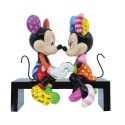 Disney by Britto 6016311 Mickey and Minnie Love Figurine