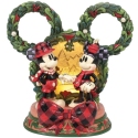 Disney Traditions by Jim Shore 6016880 Mickey and Minnie Holiday Diorama