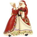 Jim Shore 6017007N Santa and Mrs Claus Figurine