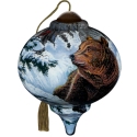 Ne'Qwa Art 7241146N Bear and Cardinals in Snow Ornament